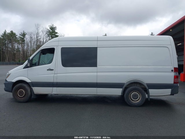 Продаж на аукціоні авто 2017 Mercedes-benz Sprinter 2500 High Roof V6, vin: WD4PE8CD8HP550312, номер лоту: 43673736