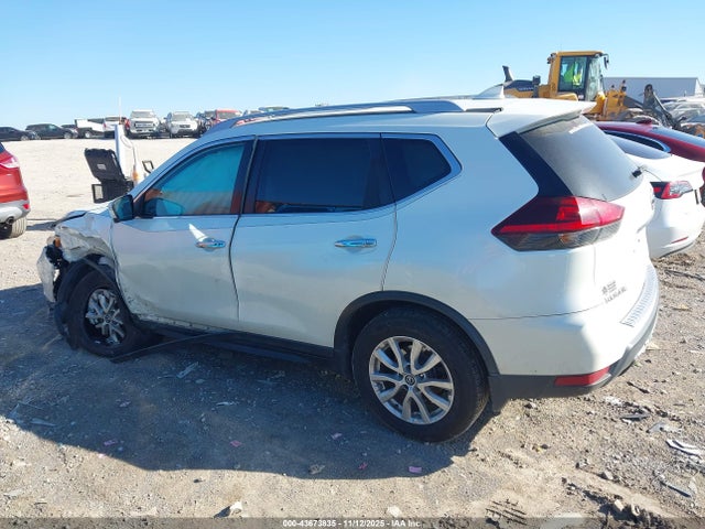 Продаж на аукціоні авто 2018 Nissan Rogue Sv, vin: 5N1AT2MV0JC774242, номер лоту: 43673835