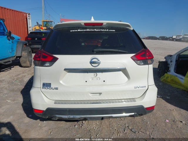 Продаж на аукціоні авто 2018 Nissan Rogue Sv, vin: 5N1AT2MV0JC774242, номер лоту: 43673835
