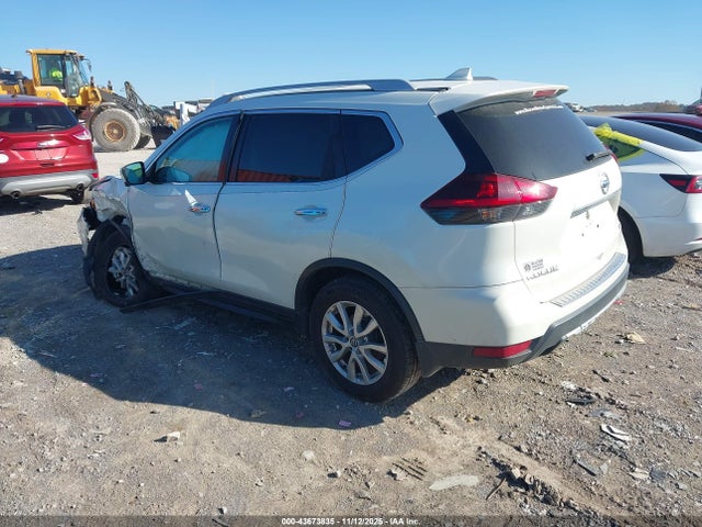 Продаж на аукціоні авто 2018 Nissan Rogue Sv, vin: 5N1AT2MV0JC774242, номер лоту: 43673835