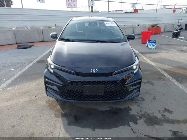 Toyota Corolla Hybrid Se 2025 JTDBDMHEXSJ013498 Image 13