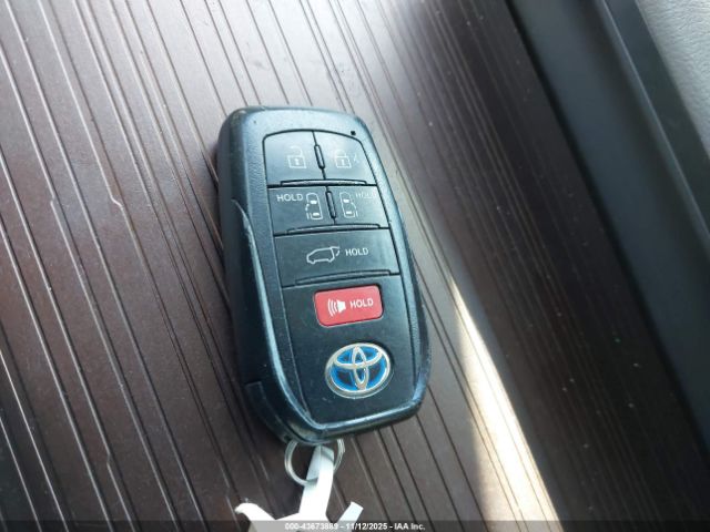 2021 TOYOTA SIENNA 5TDYRKEC3MS029177 Photo 10