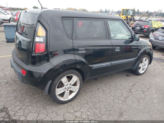 2010 KIA SOUL KNDJT2A28A7176360 Photo 3