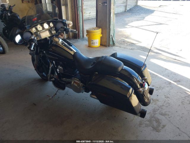 2015 HARLEY-DAVIDSON FLHXS 1HD1KRM10FB671461 Photo 2