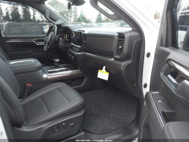 2022 CHEVROLET SILVERADO 1500 1GCUDGED3NZ517208 Photo 4