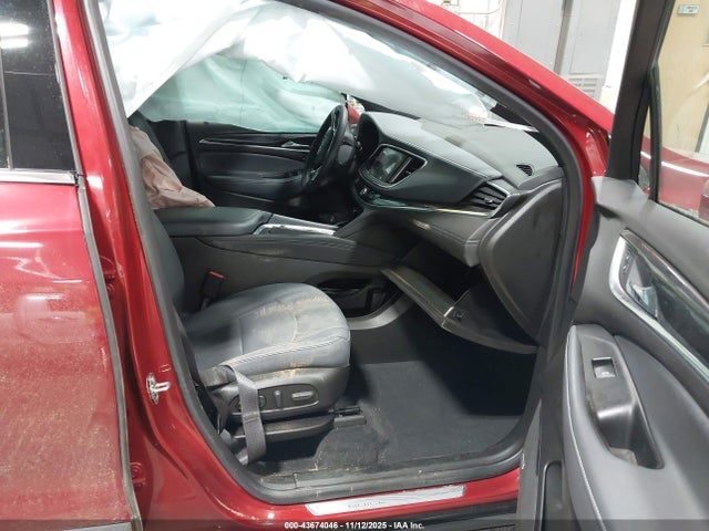 Buick Enclave Premium Awd 2023 5GAEVBKW0PJ221513 Image 5