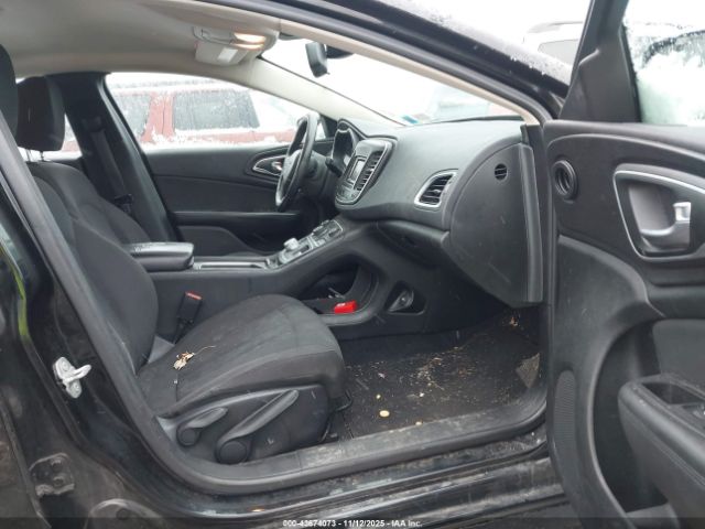 2015 CHRYSLER 200 1C3CCCAB9FN644943 Photo 4