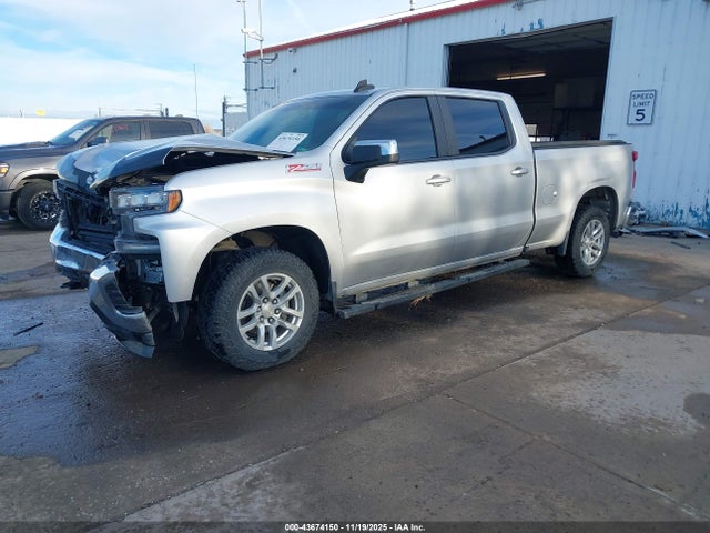 Chevrolet Silverado 1500 Lt 2019 3GCUYDED9KG213685 Image 2