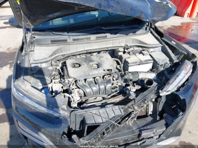 2018 HYUNDAI KONA KM8K62AA1JU097001 Photo 9