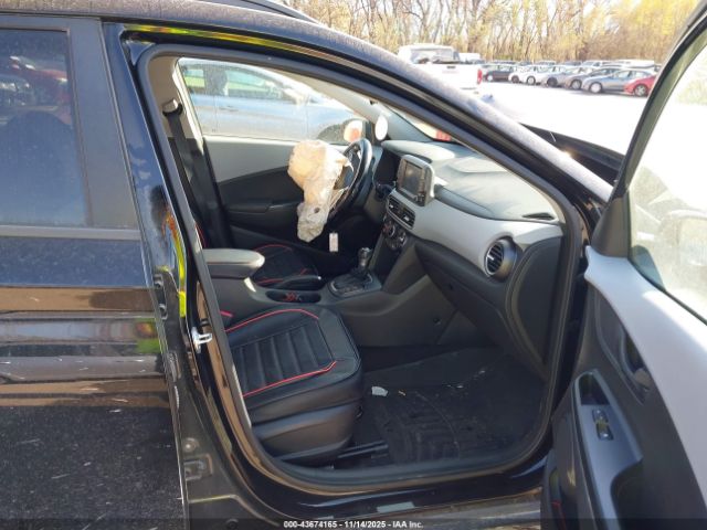 2018 HYUNDAI KONA KM8K62AA1JU097001 Photo 4