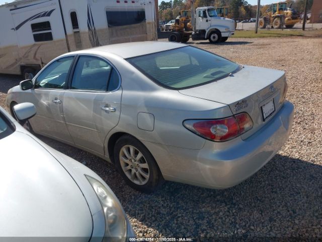 2003 LEXUS ES 300 JTHBF30G035038498 Photo 2