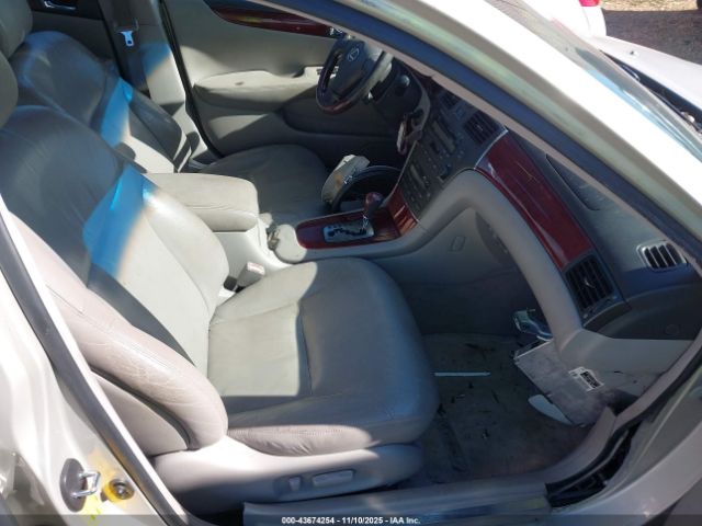 2003 LEXUS ES 300 JTHBF30G035038498 Photo 4