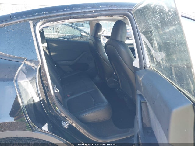 2023 TESLA MODEL Y 7SAYGDEE3PA209884 Photo 7