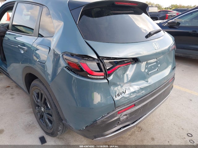 3CZRZ1H54TM715197 Honda Hr-v 2wd Sport