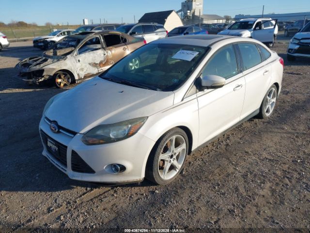 2014 FORD FOCUS 1FADP3J25EL252904 Photo 1