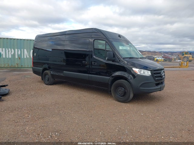 Mercedes-Benz Sprinter 2500 High Roof 4-cyl Diesel Ho 2024 W1Z4NGHY3RT181443 main image