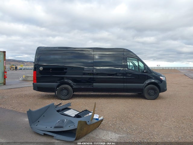W1Z4NGHY3RT181443 Mercedes-Benz Sprinter 2500 High Roof 4-cyl Diesel Ho