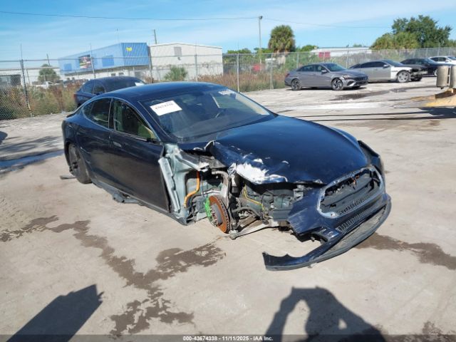 2014 TESLA MODEL S 5YJSA1H15EFP43884