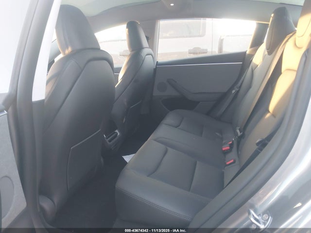 2025 TESLA MODEL 3 5YJ3E1EA6SF032672 Photo 7