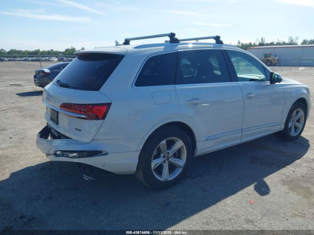 2022 AUDI Q7 WA1AXBF74ND012257 Photo 3