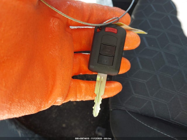 2022 MITSUBISHI OUTLANDER SPORT JA4APUAU7NU003366 Photo 10