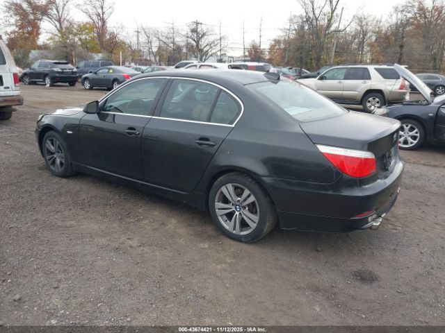 2010 BMW 528I WBANV1C56AC444386 Photo 2