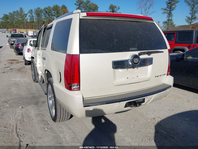 2008 CADILLAC ESCALADE 1GYFK63848R253798 Photo 2
