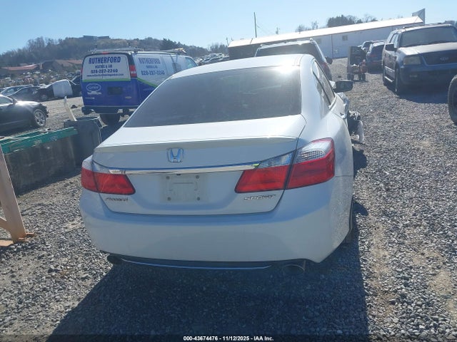 Honda Accord Sport 2015 1HGCR2F59FA217312 Image 16