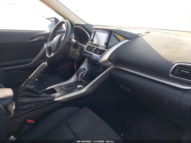 2020 MITSUBISHI ECLIPSE CROSS JA4AS3AA2LZ037391 Photo 4