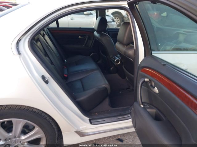 2010 ACURA RL JH4KB2F63AC001197 Photo 7