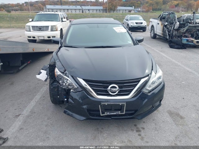 Продаж на аукціоні авто 2017 Nissan Altima 2.5 S, vin: 1N4AL3AP9HN355181, номер лоту: 43674642