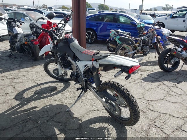 2024 HONDA CRF450 JH2PD1116RK500950 Photo 2