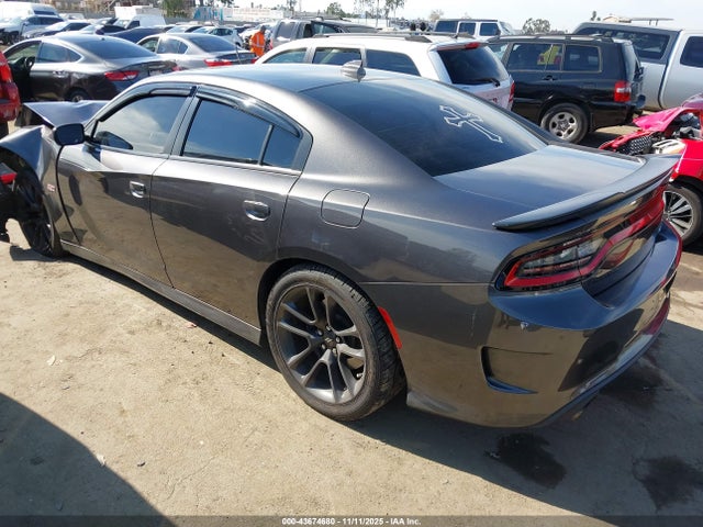 2C3CDXGJ8MH511230 Dodge Charger Scat Pack Rwd