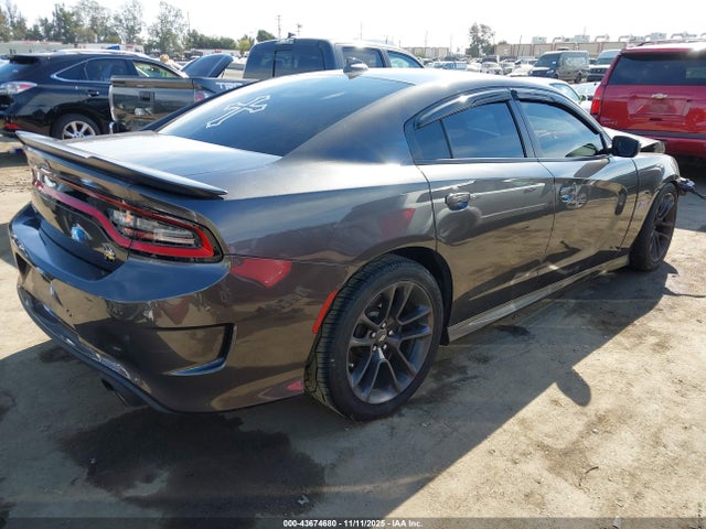 2C3CDXGJ8MH511230 Dodge Charger Scat Pack Rwd