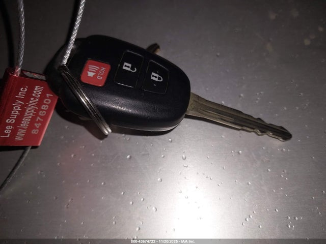 Scion TC 2014 JTKJF5C73E3071068 Image 11