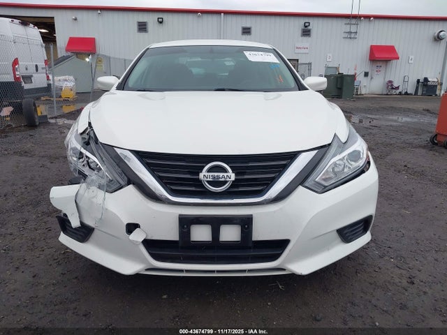 1N4AL3AP5HC273279 Nissan Altima 2.5 S
