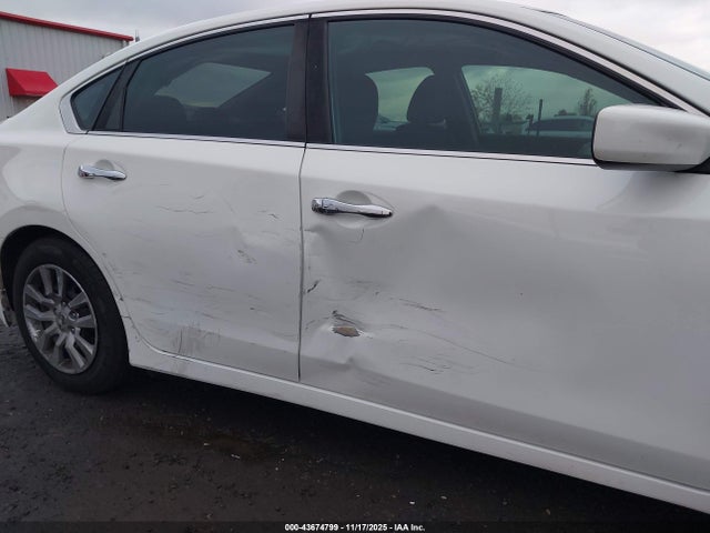 1N4AL3AP5HC273279 Nissan Altima 2.5 S