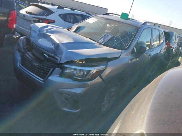2020 SUBARU FORESTER JF2SKADC1LH526240 Photo 1