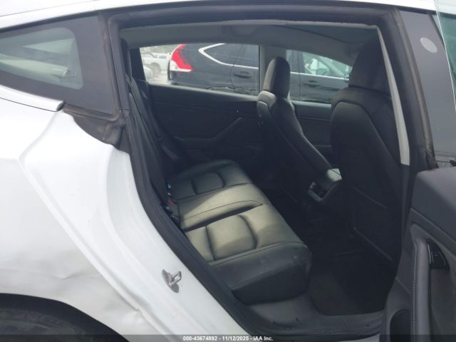 2018 TESLA MODEL 3 5YJ3E1EB1JF181496 Photo 7