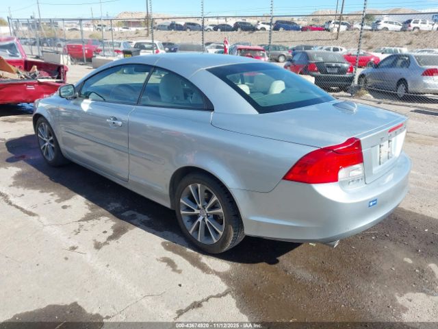 2013 VOLVO C70 YV1672MC9DJ140791 Photo 2