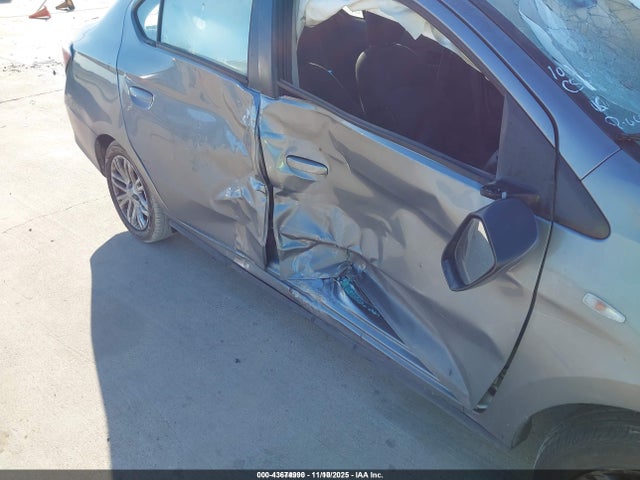 2022 MITSUBISHI MIRAGE G4 ML32FUFJXNHF01409 Photo 5