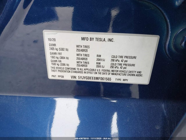 2021 TESLA MODEL Y 5YJYGDEE8MF061565 Photo 8