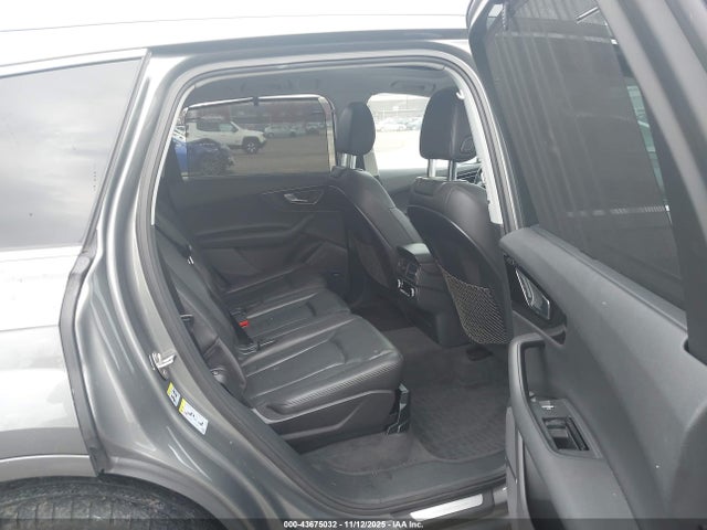 2017 AUDI Q7 WA1VAAF79HD002082 Photo 7