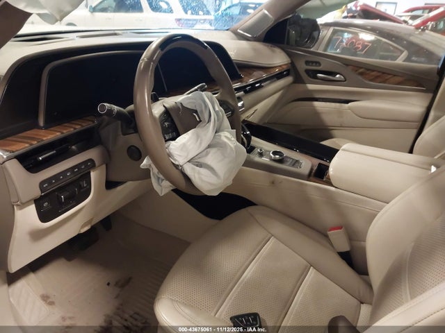 2023 CADILLAC ESCALADE 1GYS4DKL0PR438657 Photo 4