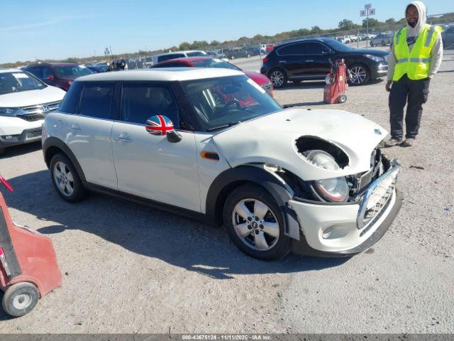 2016 MINI HARDTOP WMWXU1C55G2D11437