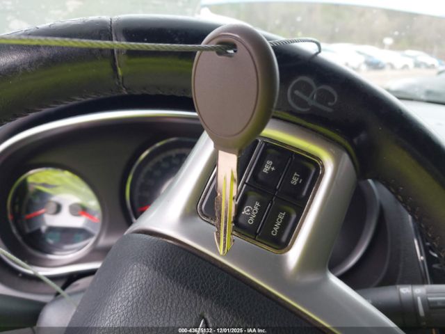 2011 CHRYSLER 200 1C3BC1FB2BN585673 Photo 10