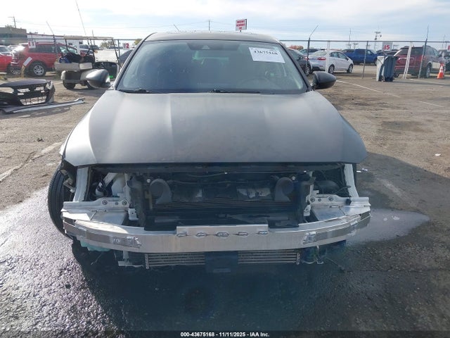 1HGCV2F93KA003330 Honda Accord Touring 2.0t