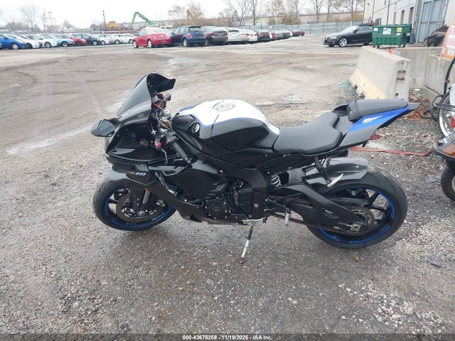 Yamaha Yzf-r1 2023 JYARN66E4PA002705 Image 13