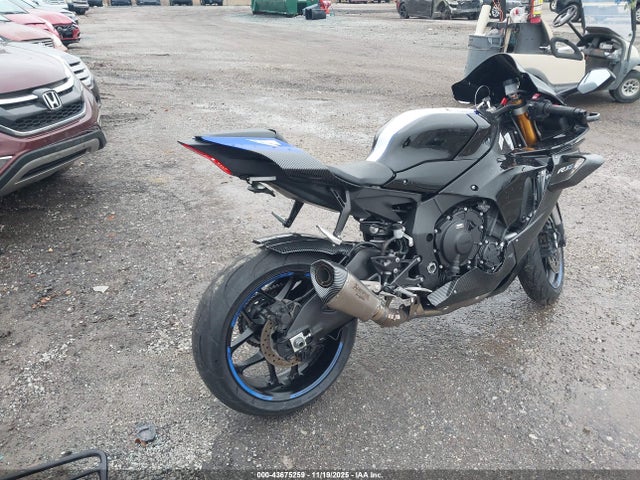 Yamaha Yzf-r1 2023 JYARN66E4PA002705 Image 4