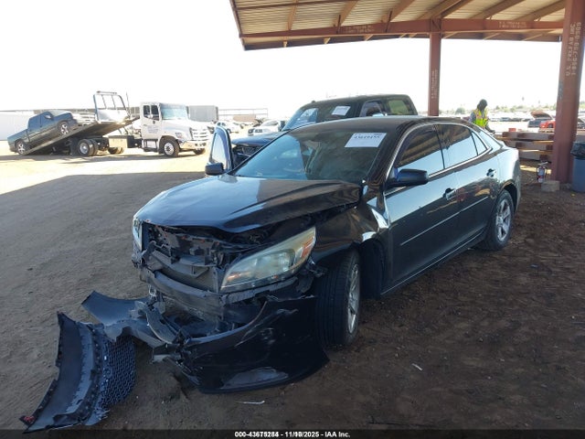 Chevrolet MALIBU LS 2015 1G11B5SL8FF112272 Image 2